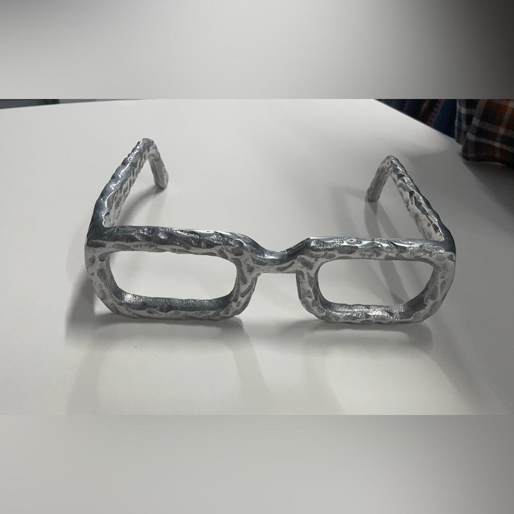 Unique Silver Textured Glasses